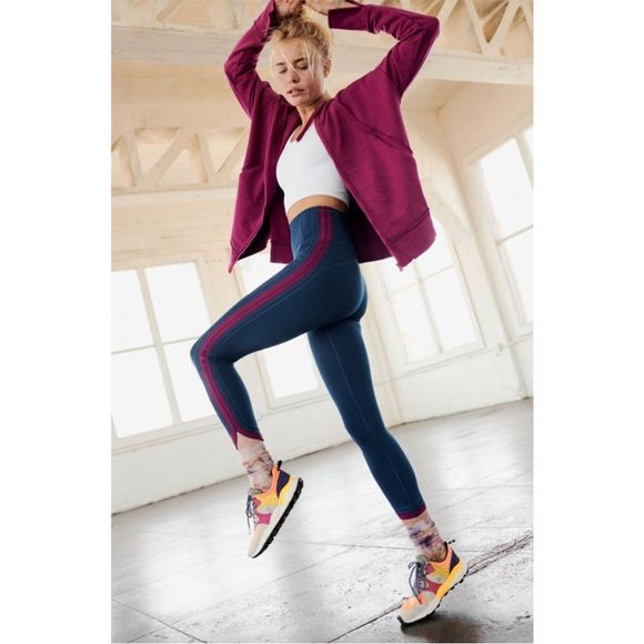 Free People Movement Only One Hoodie Magenta Disco XS NWT - Picture 6 of 9